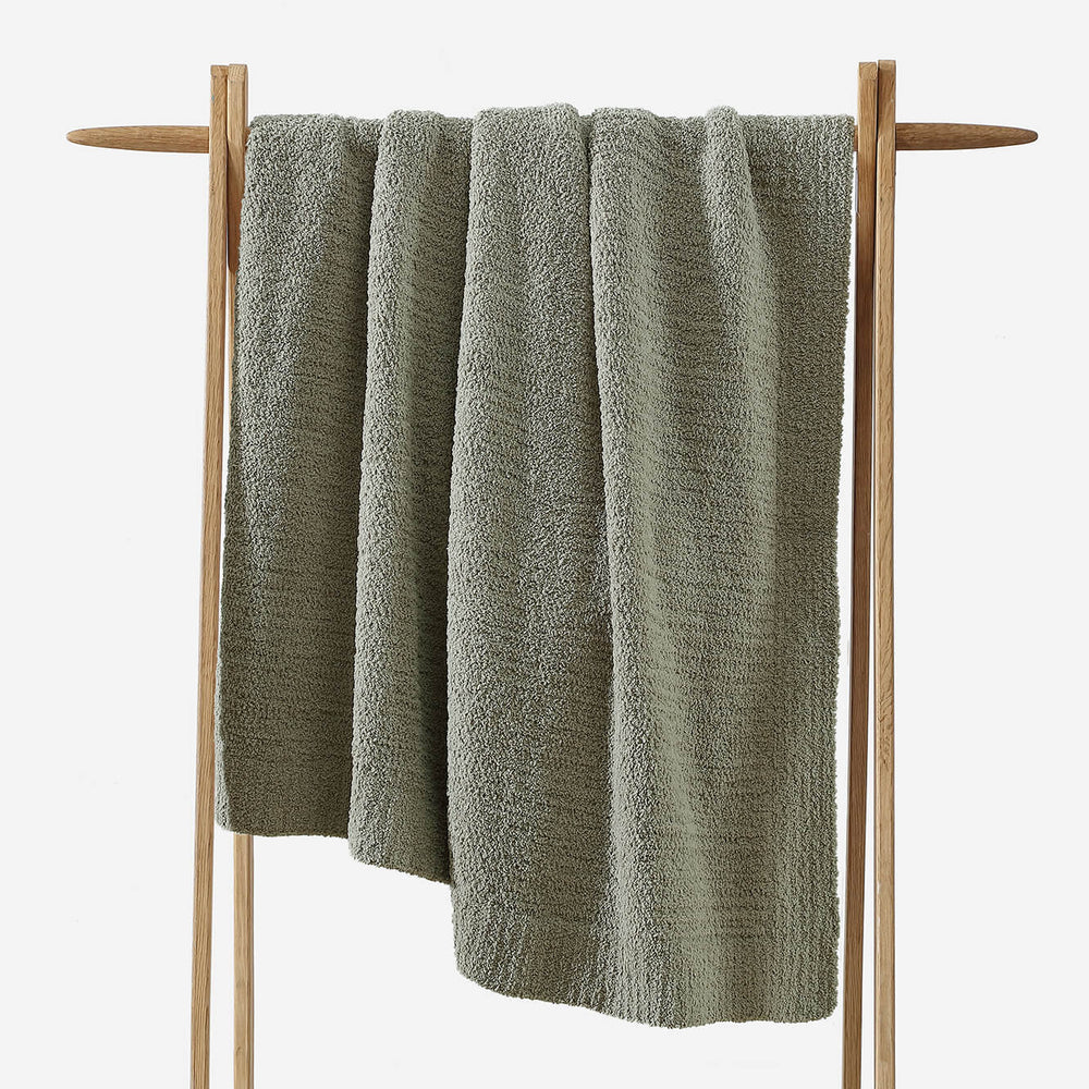 
                      
                        Snug Throw
                      
                    