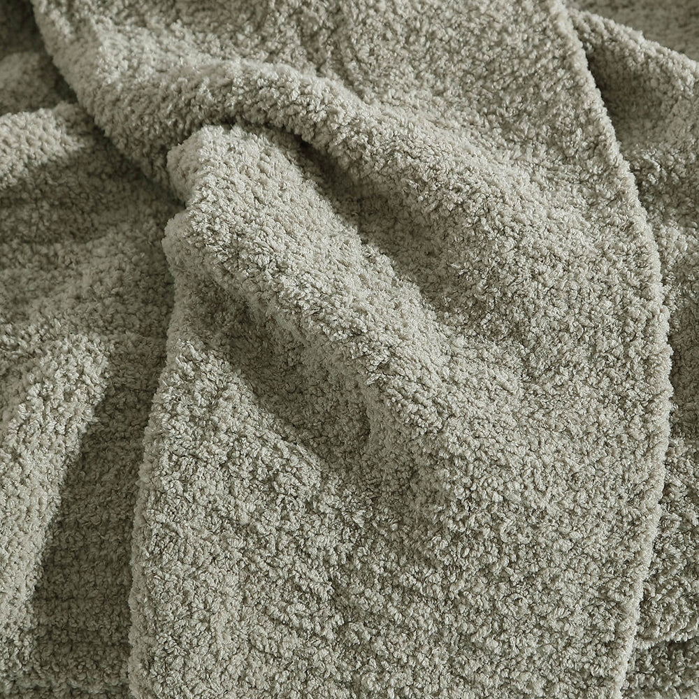 
                      
                        Snug Throw
                      
                    