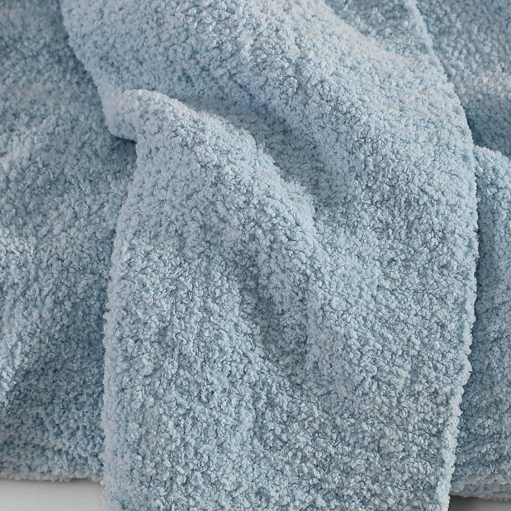 
                      
                        Snug Throw
                      
                    