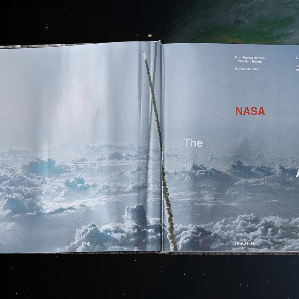 
                      
                        The NASA Archives. 60 Years in Space (English)
                      
                    