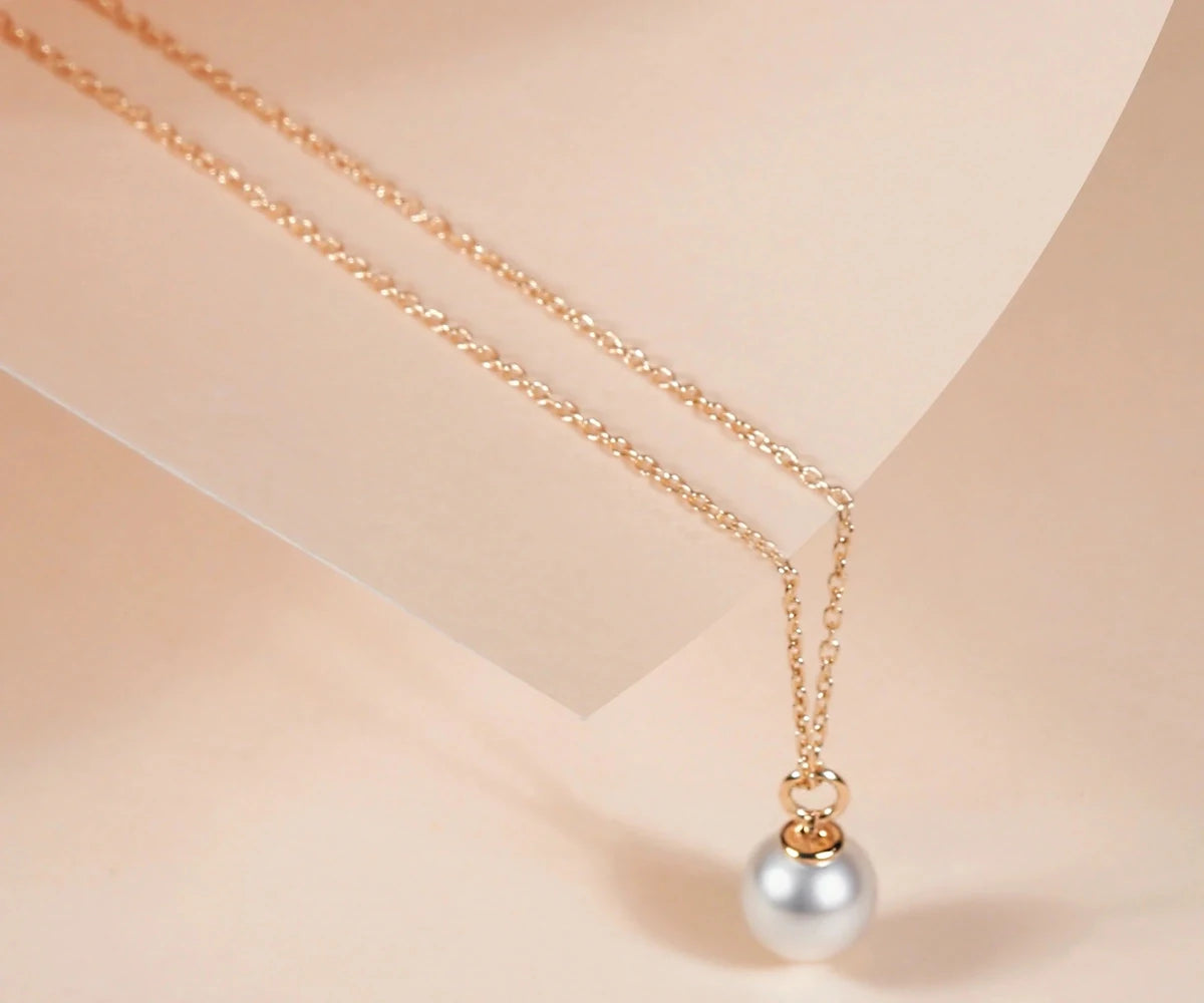 All Cotton and Linen Moonlit Freshwater Pearl Pendant Necklace – 18K Gold - Plated