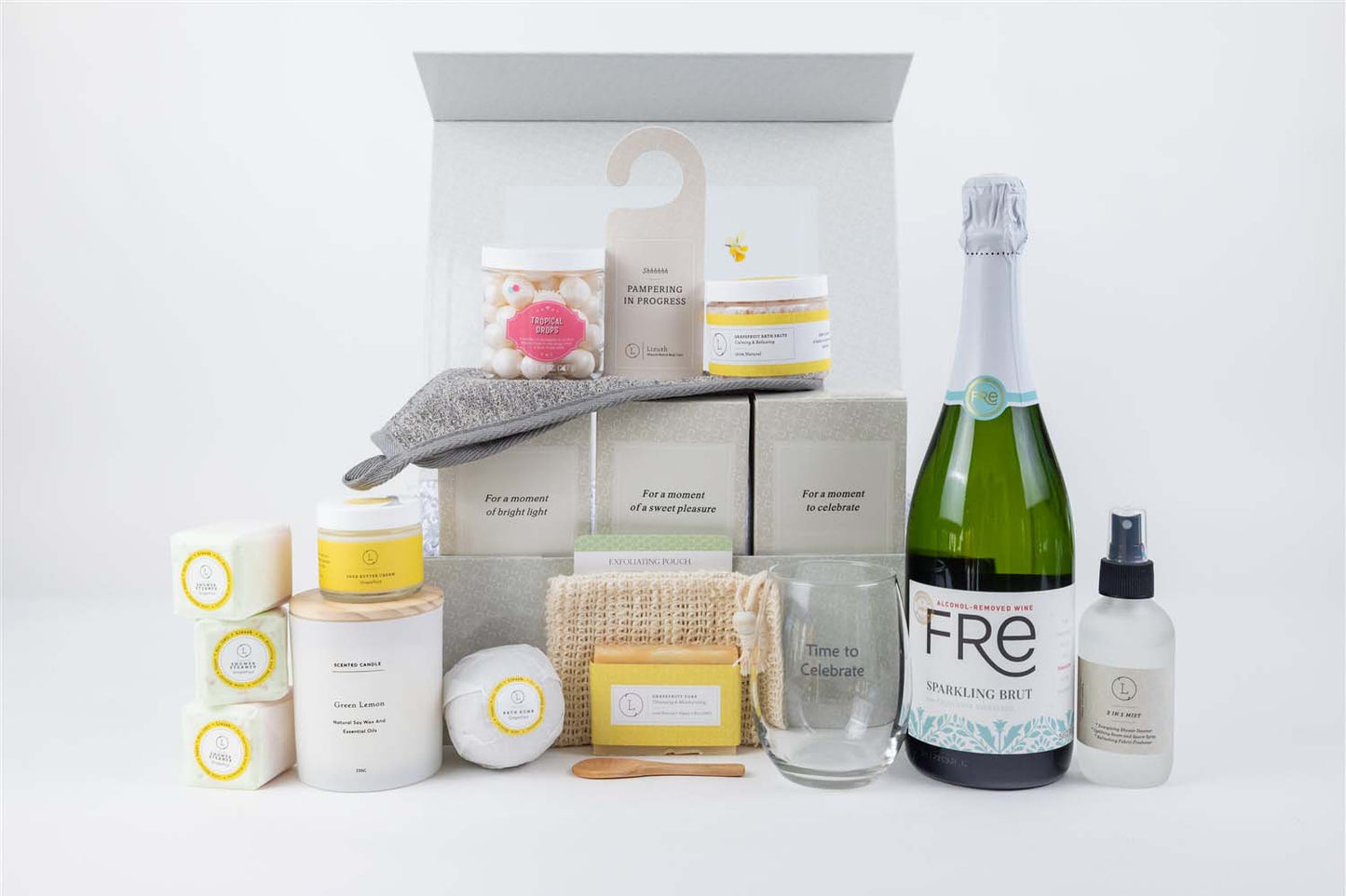 All Natural Grapefruit Bath Bomb & Shower Steamer Gift Set