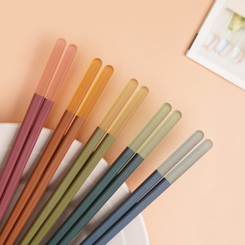 CHOP SUEY CLUB Alloy Chopsticks, Set of 5 - lily & onyx