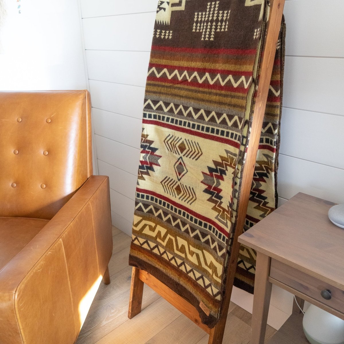 Alpaca Threadz Handmade Alpaca Wool Blanket - Mountain | Queen Size