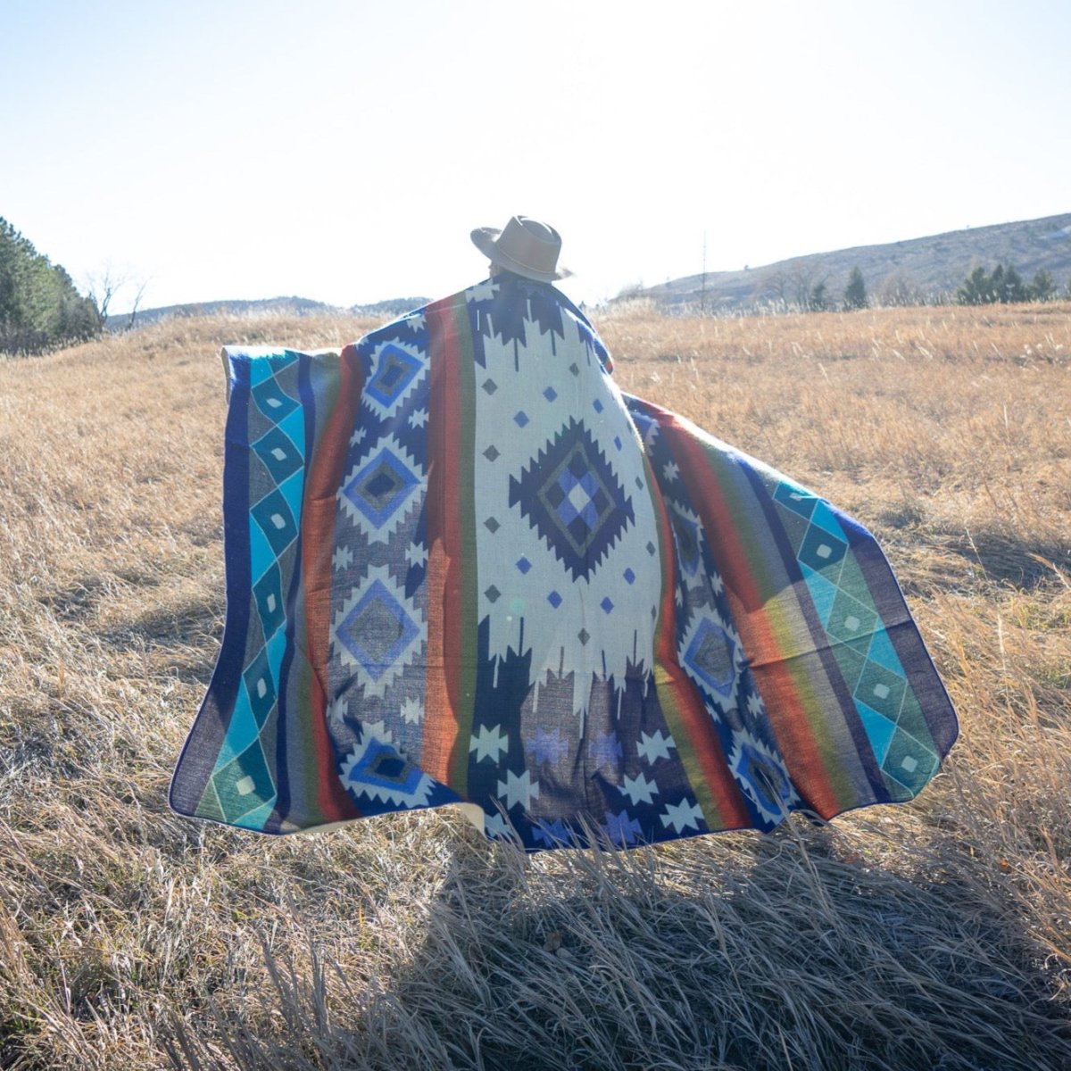 Alpaca Threadz Handmade Alpaca Wool Blanket - Ocean Breeze | Queen Size