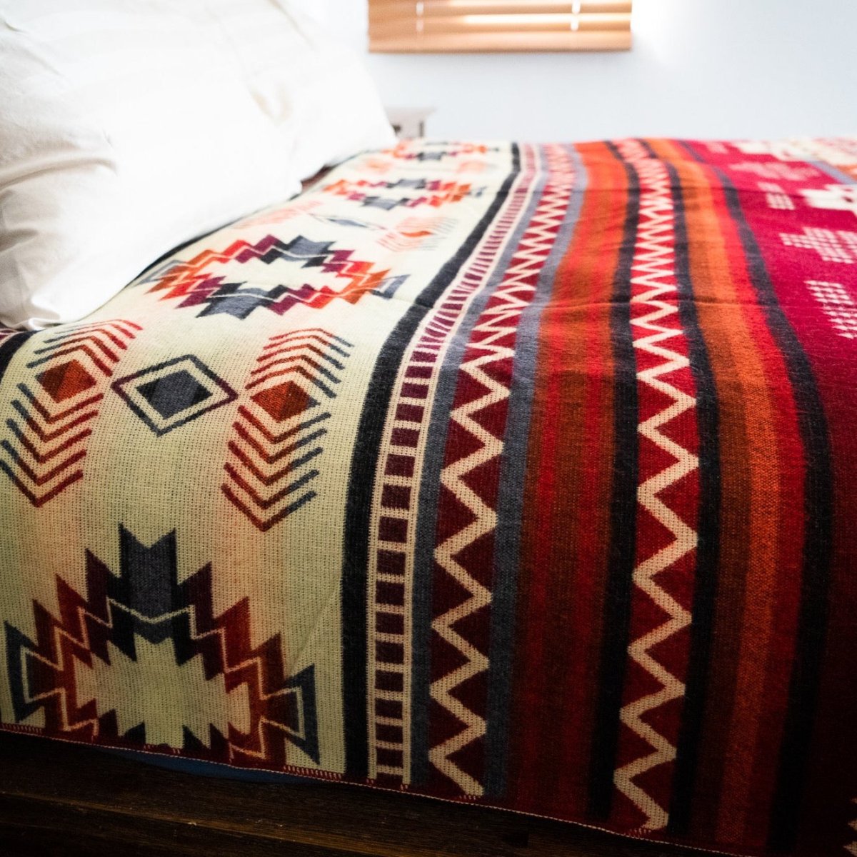 Alpaca Threadz Handmade Alpaca Wool Blanket – Wildfire | Queen & Throw Sizes