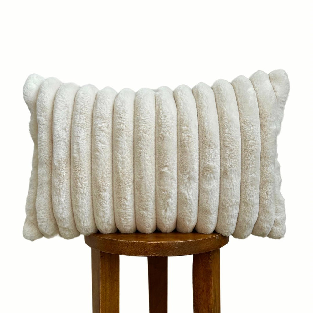 Busa Designs Alpine Faux Fur Lumbar Pillow Cover - lily & onyx