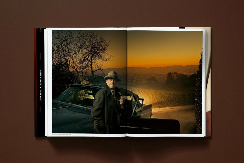 
                      
                        TASCHEN Annie Leibovitz (English) - lily & onyx
                      
                    