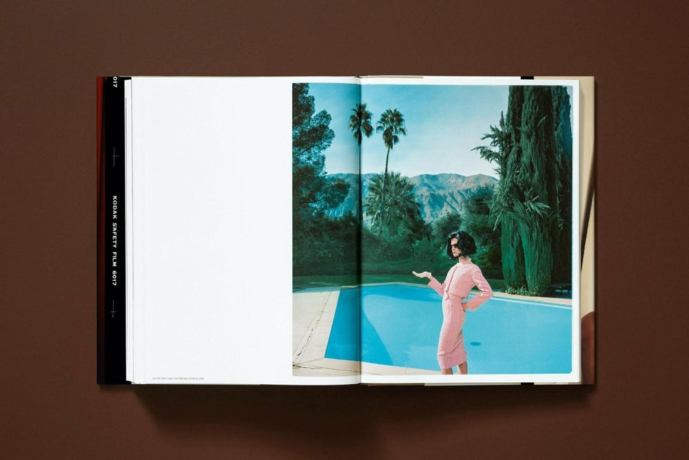 
                      
                        TASCHEN Annie Leibovitz (French)
                      
                    
