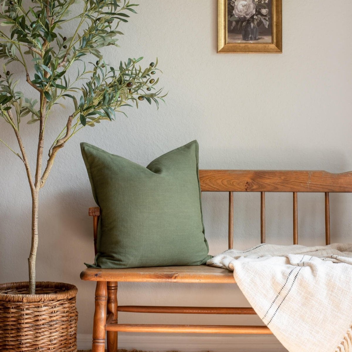 Apartment No.3 Gávea Solid Color Pillow Cover | Olive Green Cotton