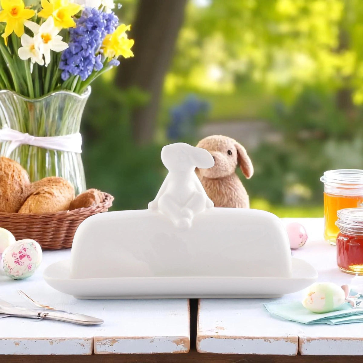 Arthur Court Designs Porcelain Sitting Bunny Butter Dish