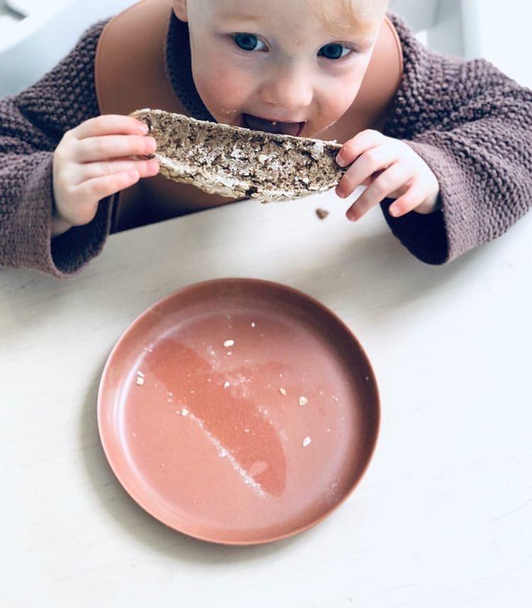 
                      
                        EKOBO Bamboo Kids Plate Set - Scandi - lily & onyx
                      
                    
