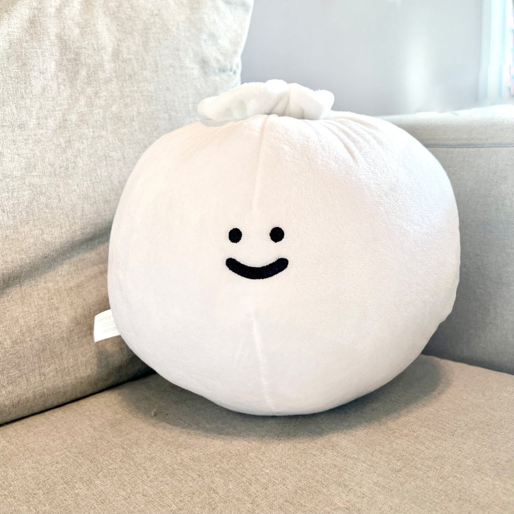 A Jar of Pickles Bao Dumpling Plushie - lily & onyx