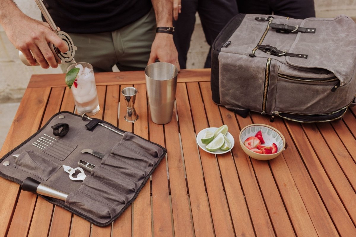 Picnic Time Family of Brands Bar - Backpack Portable Cocktail Set - lily & onyx