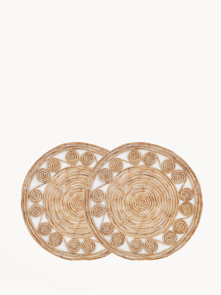 KORISSA Bayu Woven Palm Fiber Placemat - Natural (Set of 2) - lily & onyx