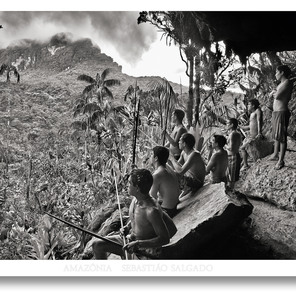 Sebastião Salgado. Amazônia. Poster ‘Yanomani Men’