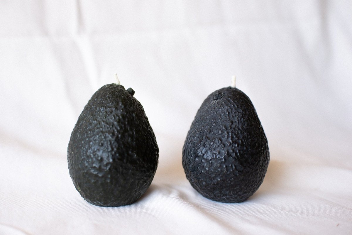 Happy Organics Beeswax Avocado Candle - lily & onyx