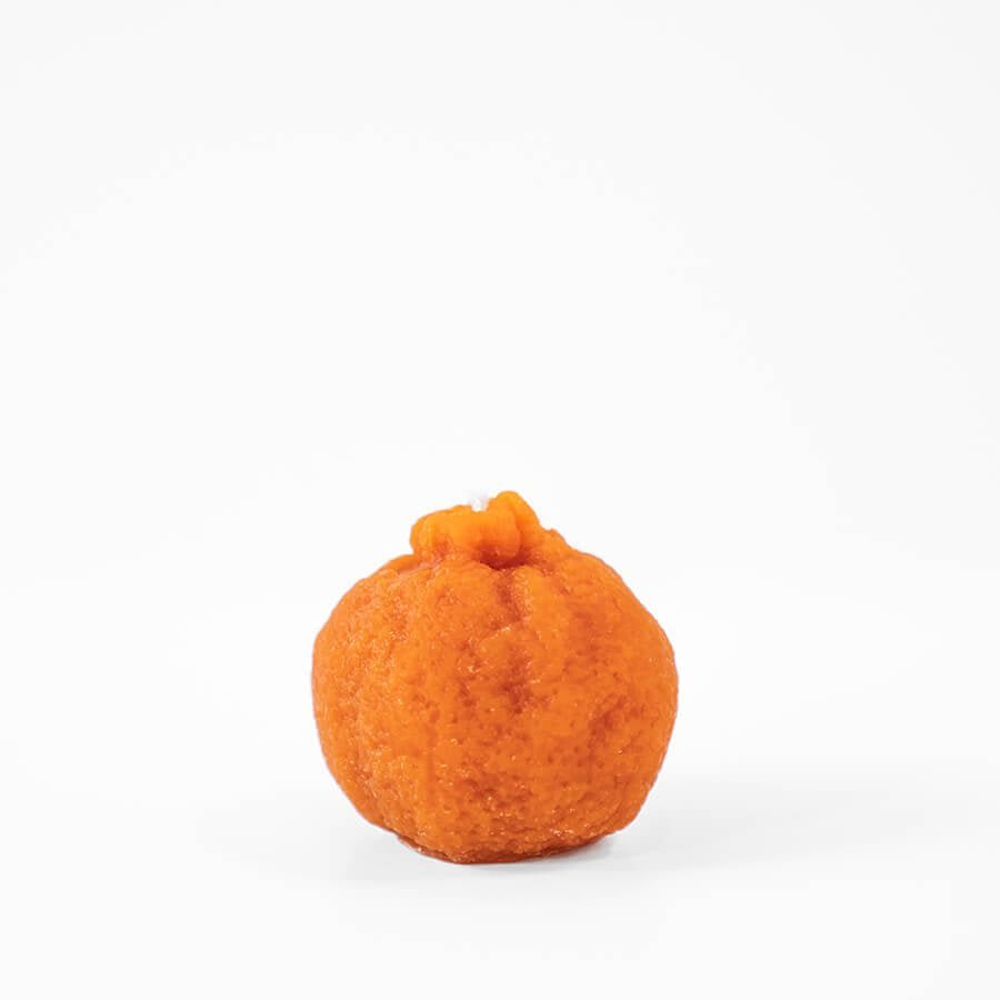 Happy Organics Beeswax Mandarin Orange Candle - lily & onyx