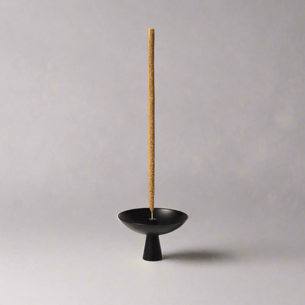 CEDAR AND MYRRH Black Brass Incense Holder with Ash Catcher