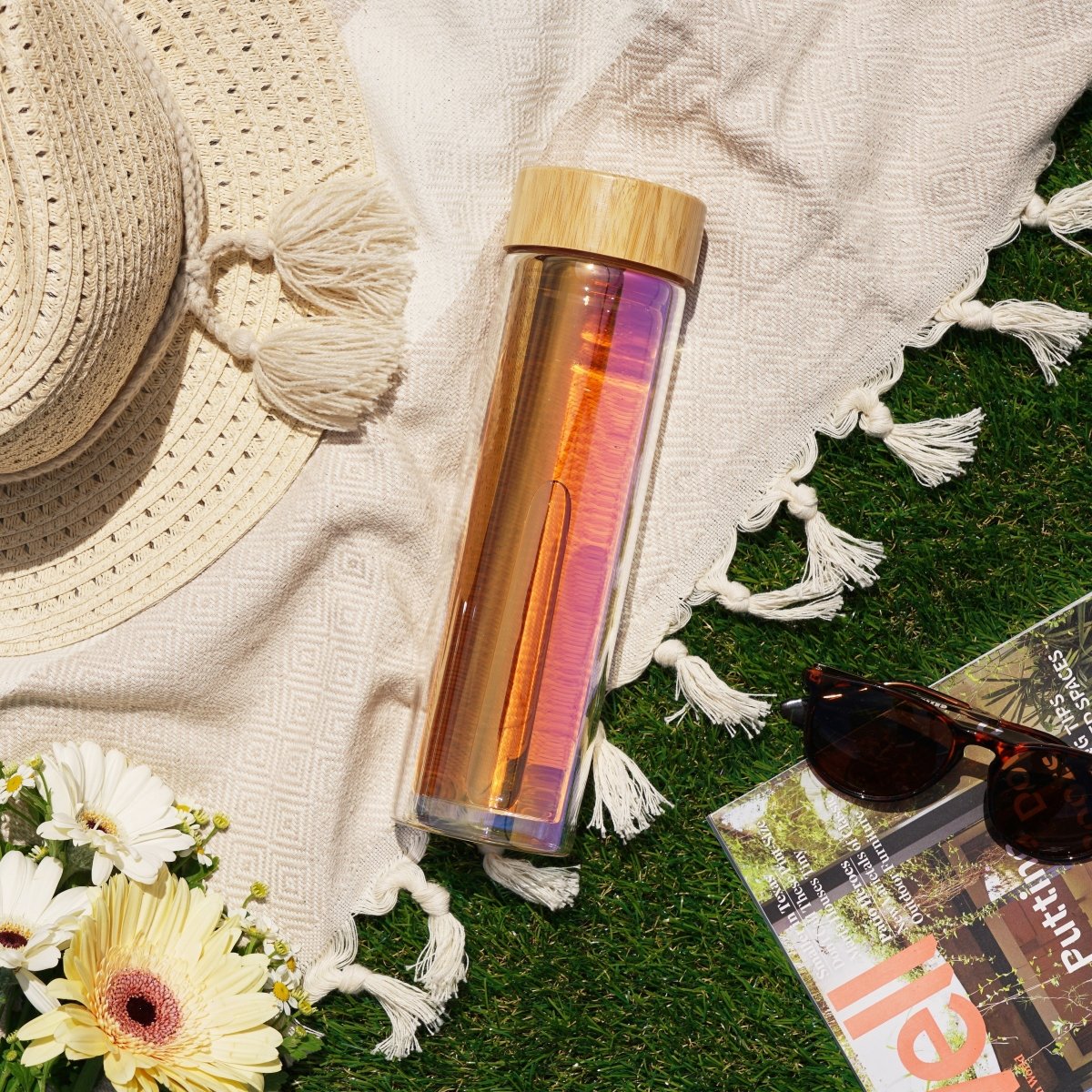Pinky Up Tea Blair: Iridescent Glass Travel Infuser Mug - lily & onyx