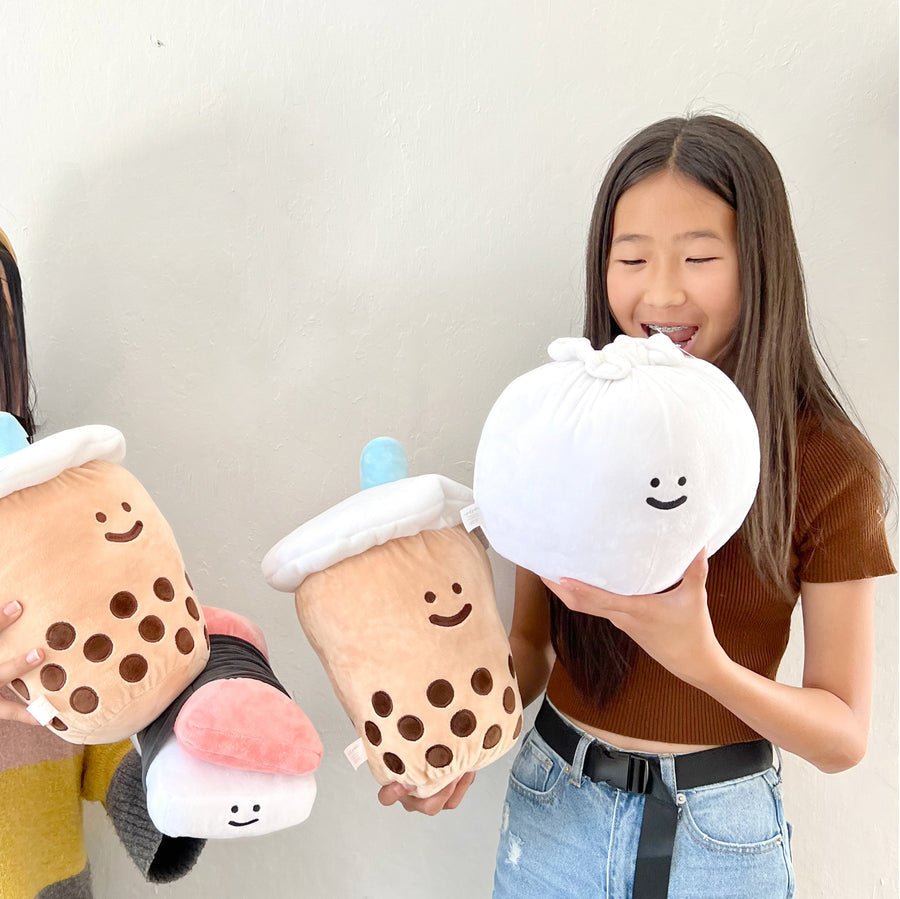 
                      
                        A Jar of Pickles Boba Plushie - lily & onyx
                      
                    