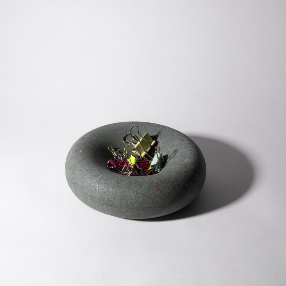 
                      
                        Pretti.Cool Bubble Catch All (Small) | Dark Green Terrazzo - lily & onyx
                      
                    