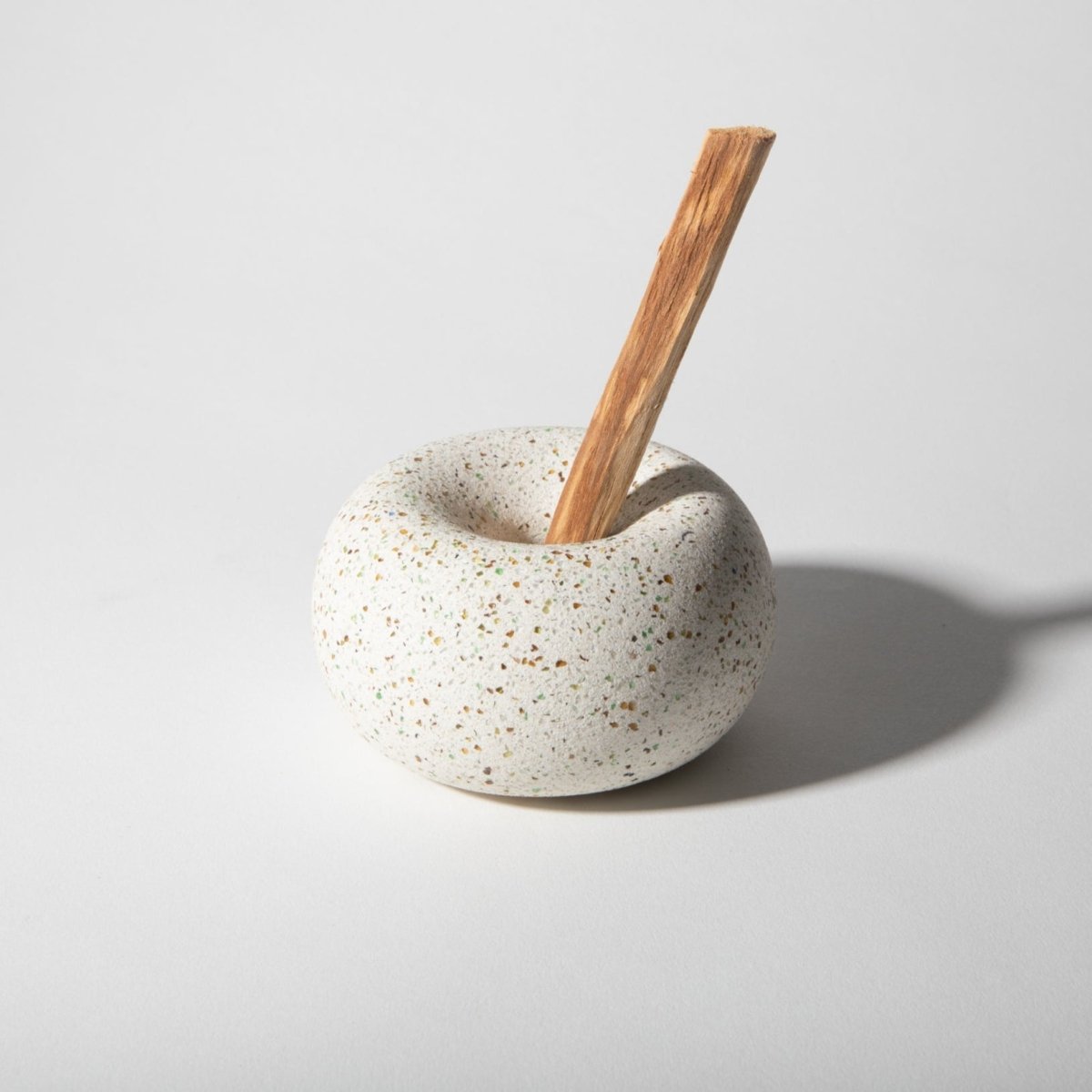 Pretti.Cool Bubble Matchstick & Palo Santo Holder | White Terrazzo - lily & onyx