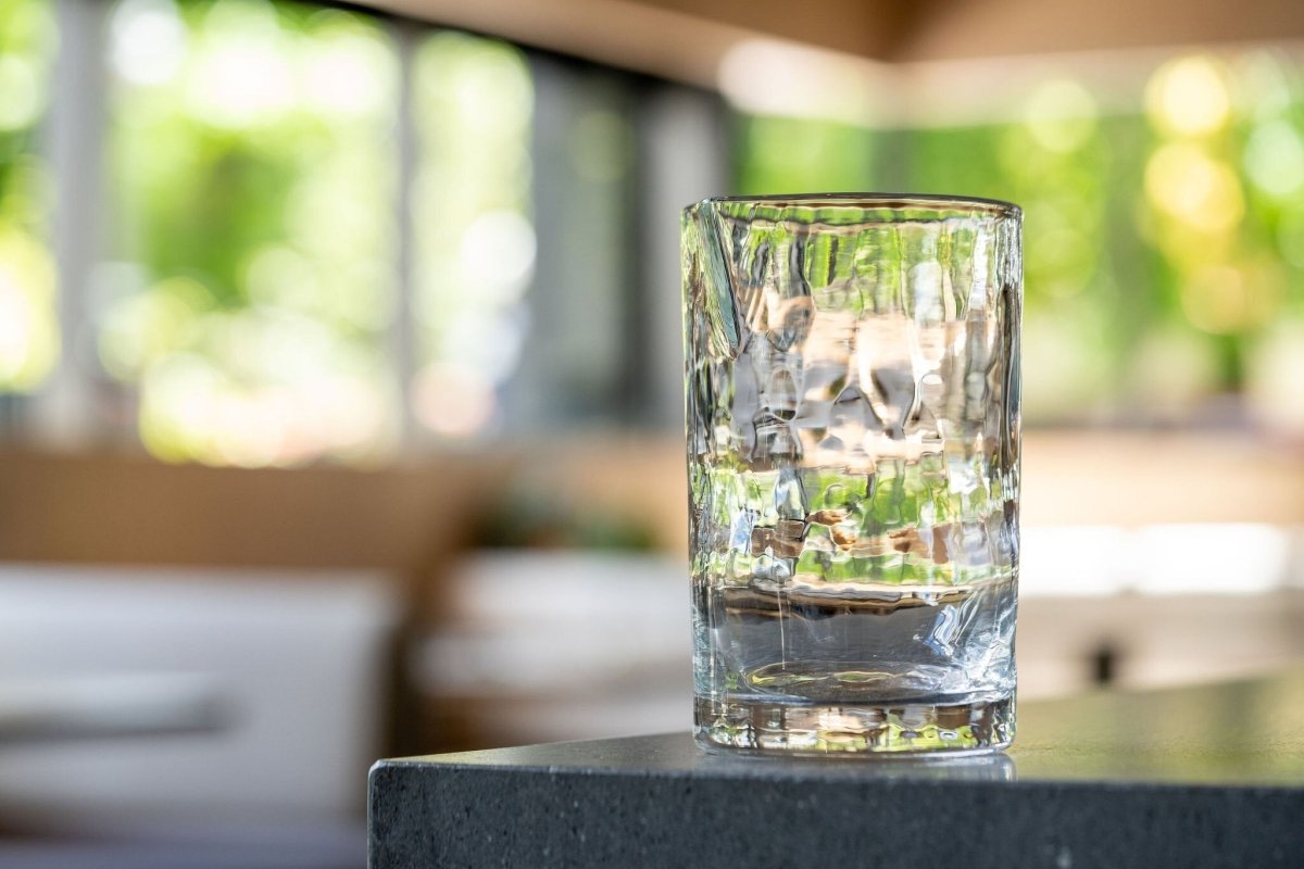 Bull In China Handblown Mixing Glass 22oz - Venetian Artisan Barware