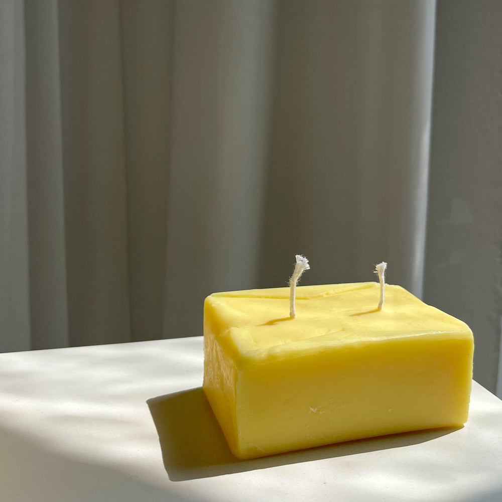 
                      
                        Scandles Butter Candle - lily & onyx
                      
                    
