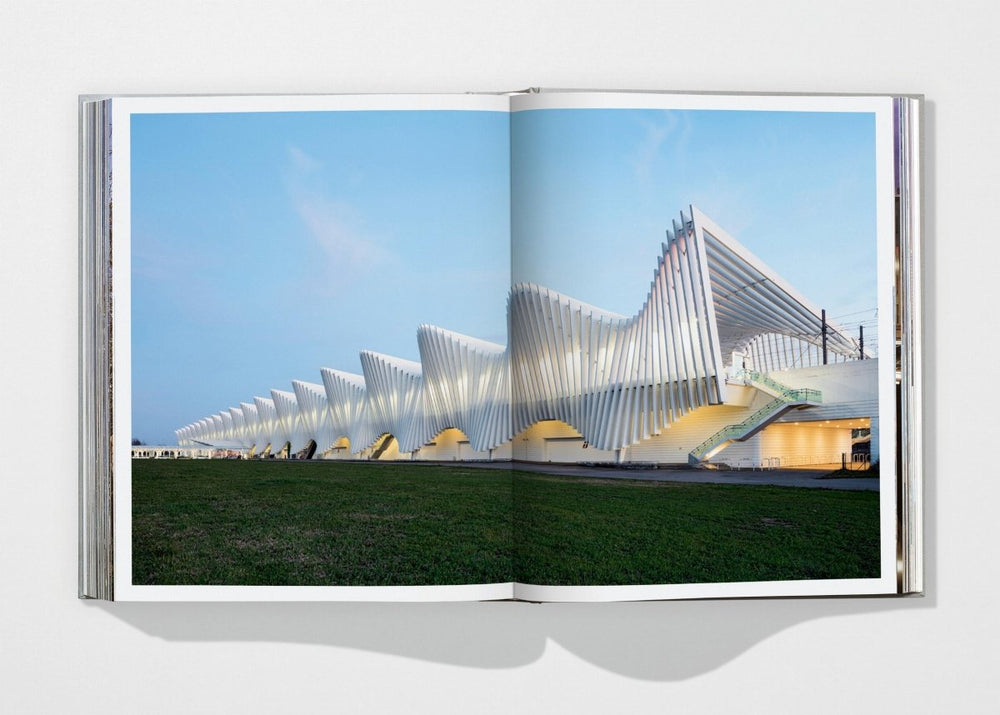 
                      
                        TASCHEN Calatrava. Complete Works 1979–Today (German, French, English) - lily & onyx
                      
                    