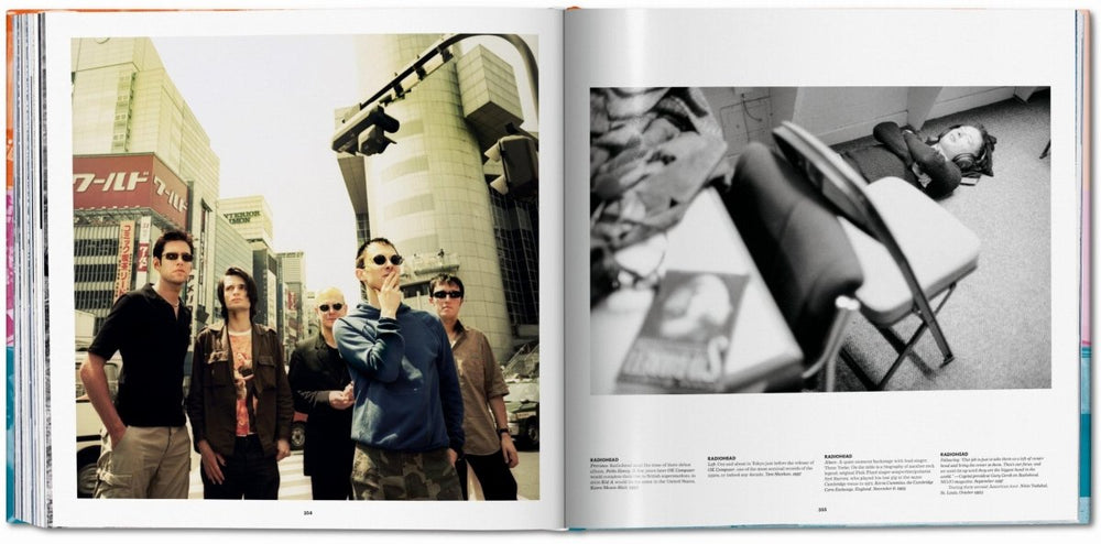 
                      
                        TASCHEN Capitol Records (English)
                      
                    