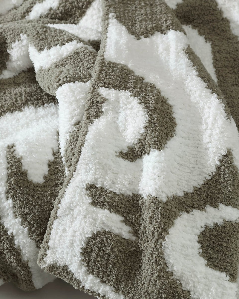 
                      
                        Sunday Citizen Casablanca Throw - lily & onyx
                      
                    