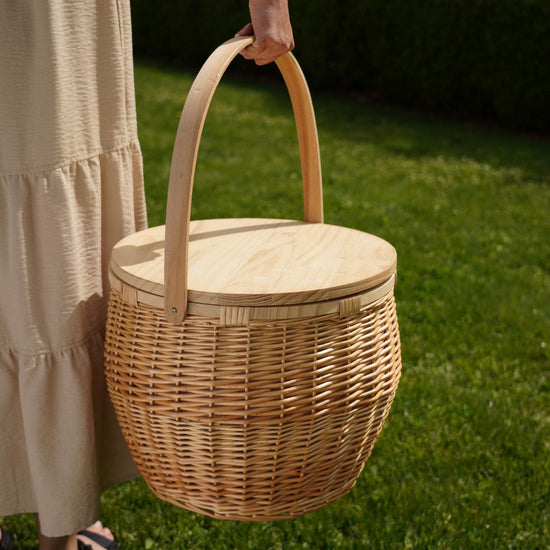 Twine Living Cask Willow Picnic Basket - lily & onyx