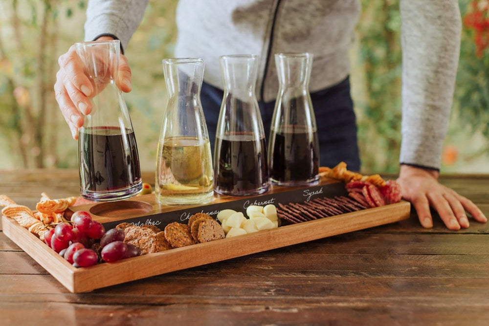 
                      
                        Picnic Time Family of Brands Cava Wine Tasting Kit with 4 Glass Carafes - lily & onyx
                      
                    