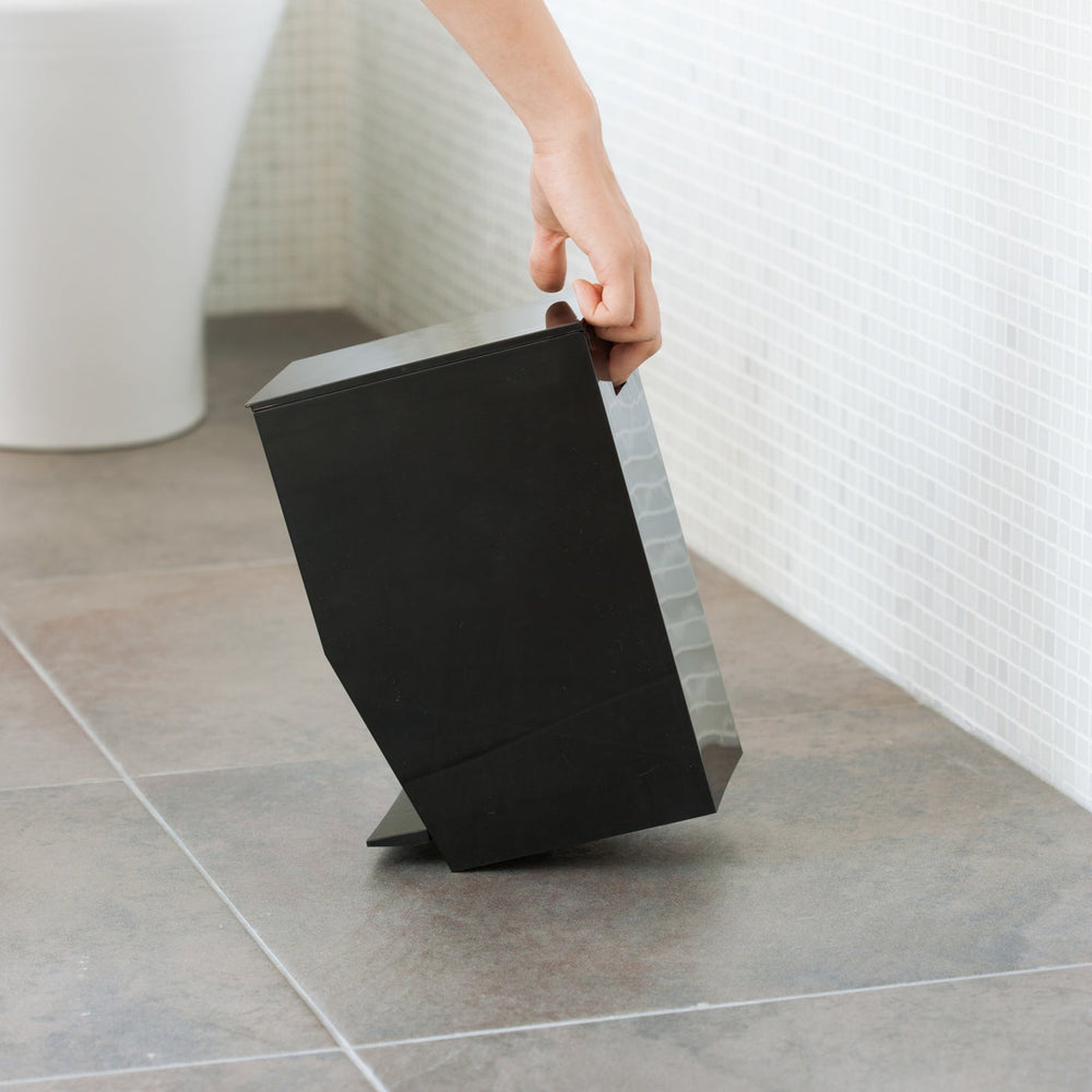 
                      
                        Step Trash Can
                      
                    