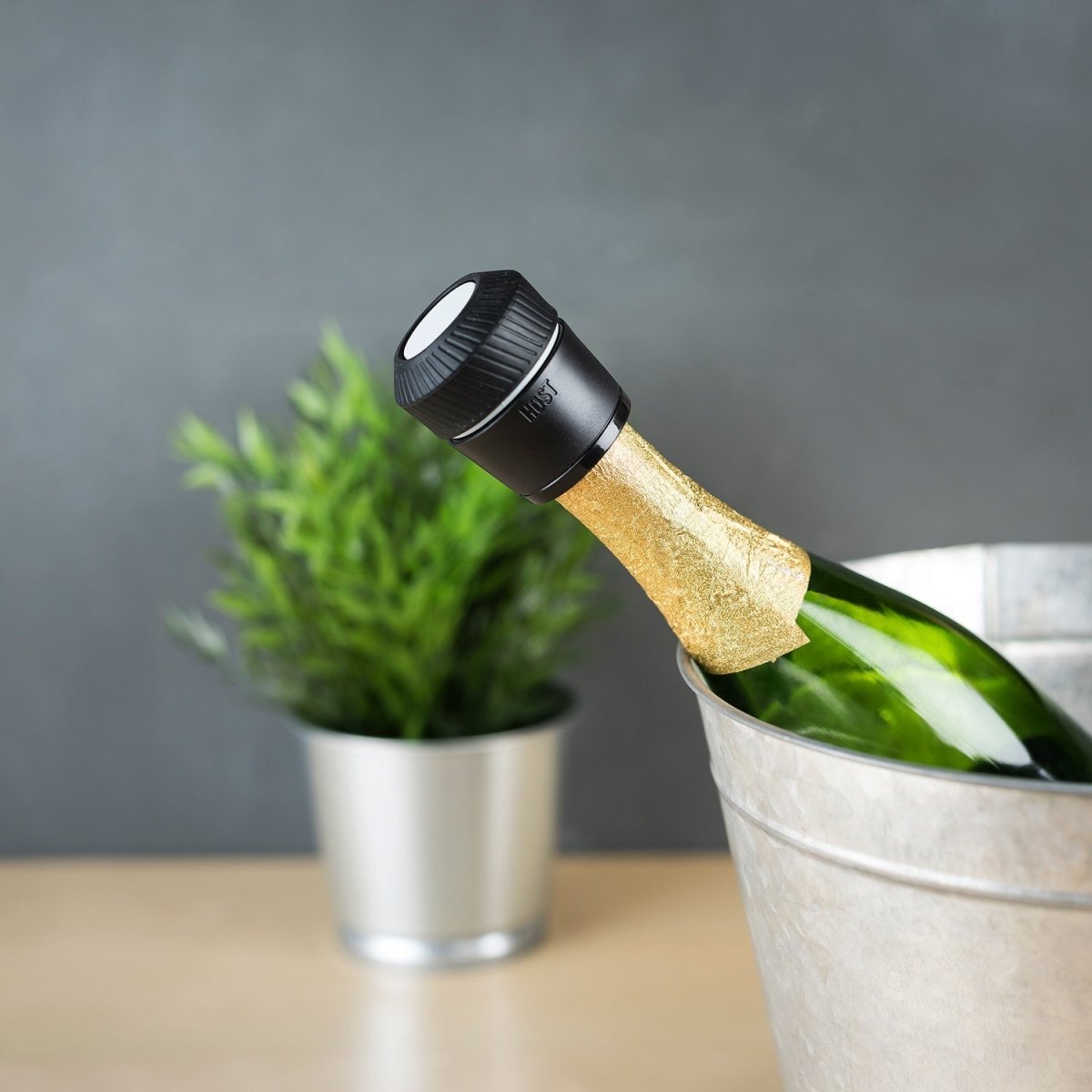 Host Champagne Stopper - lily & onyx