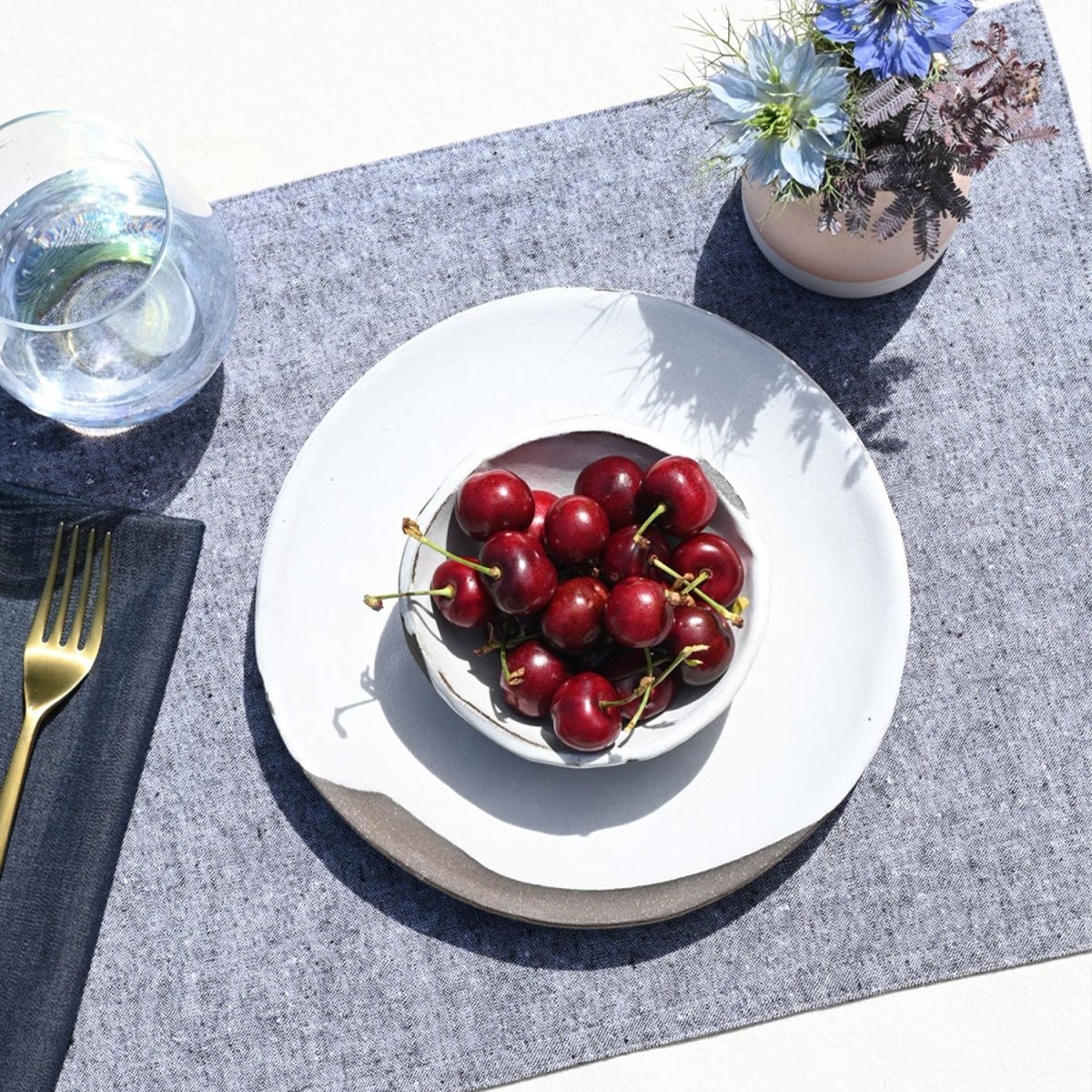 ATELIER SAUCIER Charcoal Chambray Placemat - lily & onyx