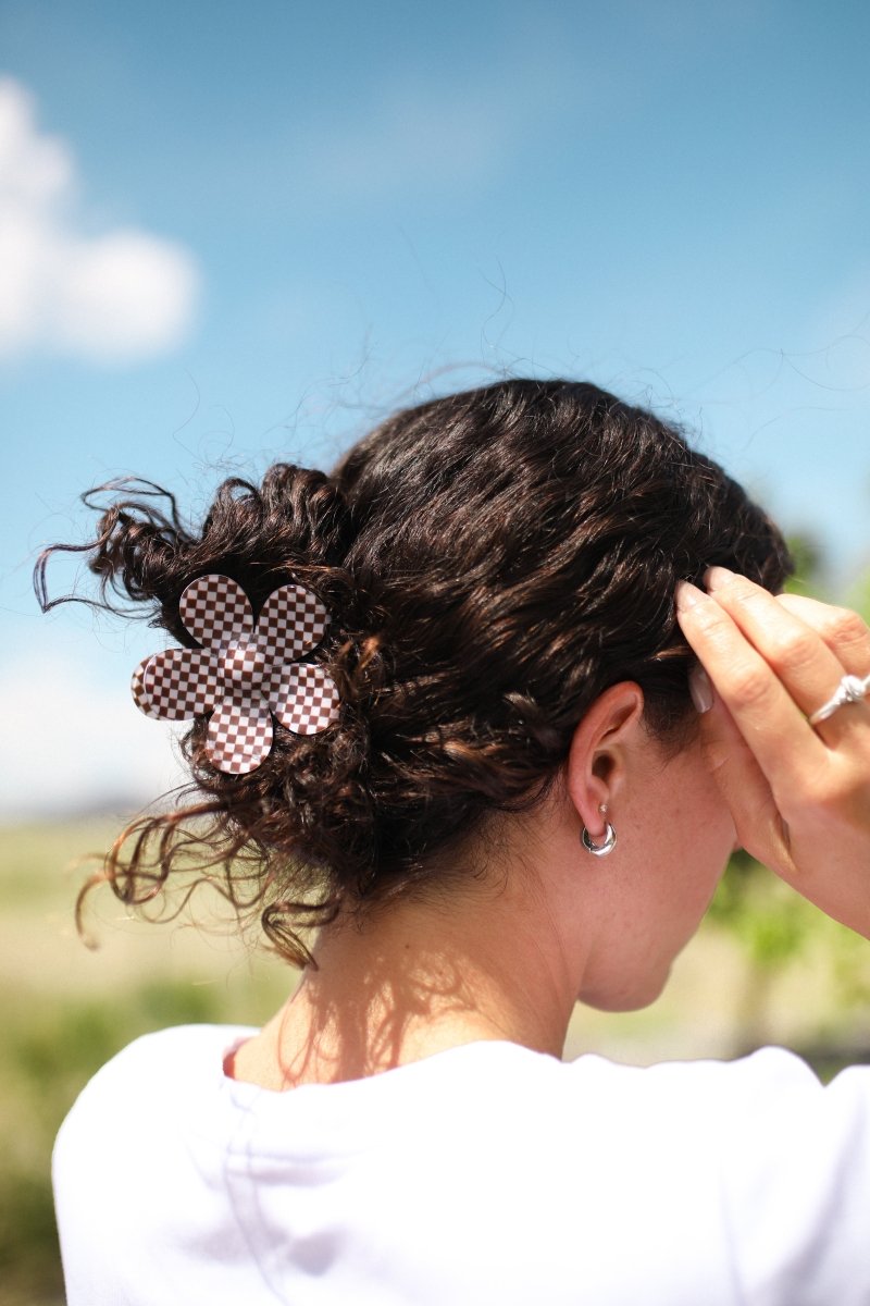 Denim & Daisy Checker Flower Hair Claw Clip | Brown - lily & onyx