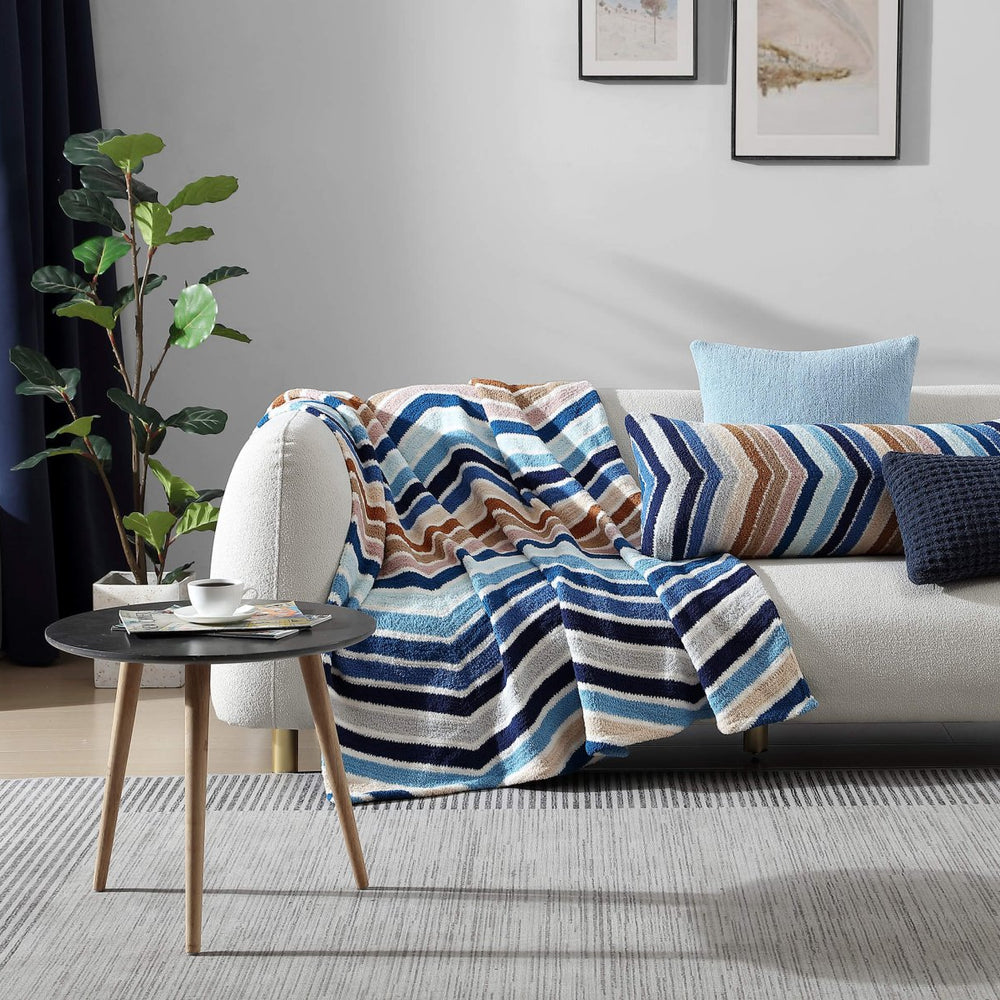 
                      
                        Sunday Citizen Cusco Lightweight Throw - lily & onyx
                      
                    