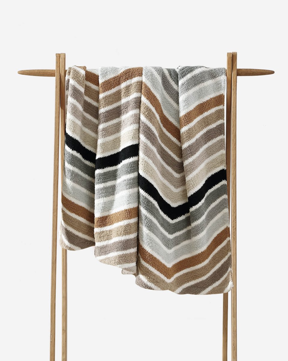 Sunday Citizen Cusco Lightweight Throw - lily & onyx