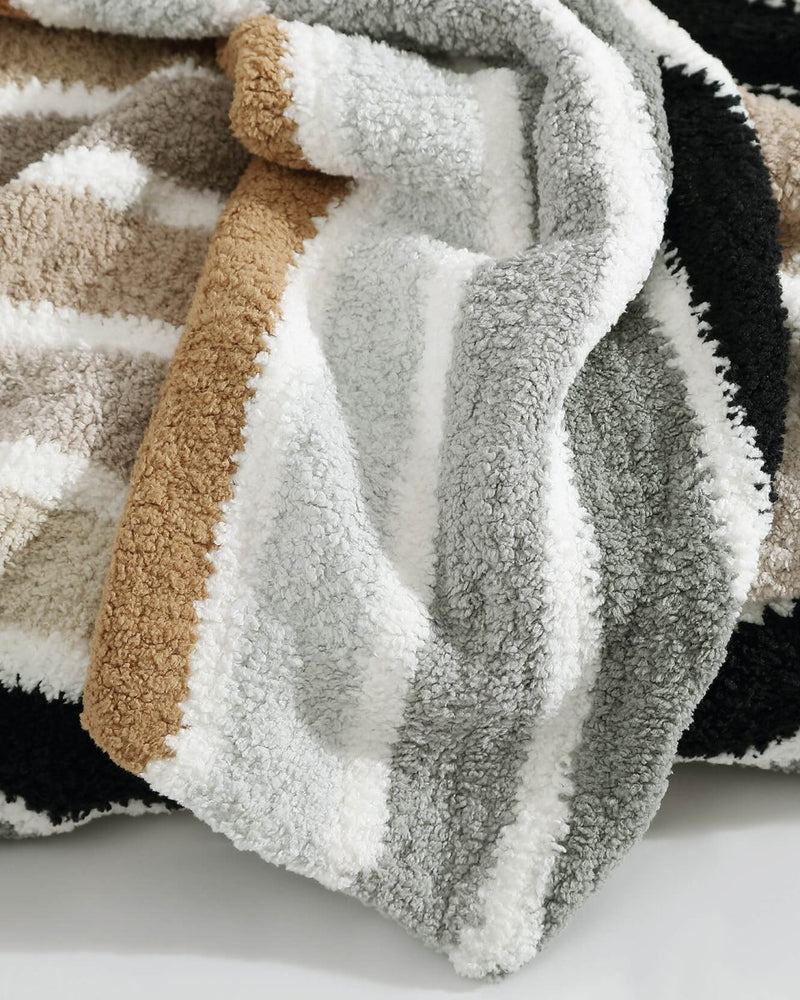 
                      
                        Sunday Citizen Cusco Lightweight Throw - lily & onyx
                      
                    