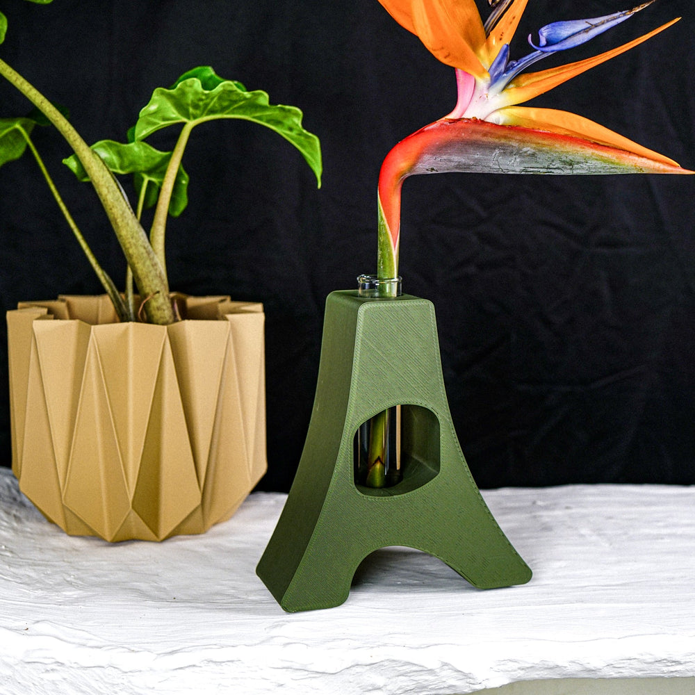 
                      
                        “D” Art Nouveau Propagation Station
                      
                    