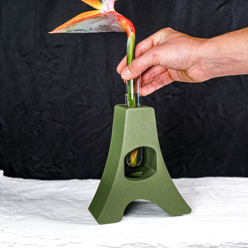 
                      
                        “D” Art Nouveau Propagation Station
                      
                    