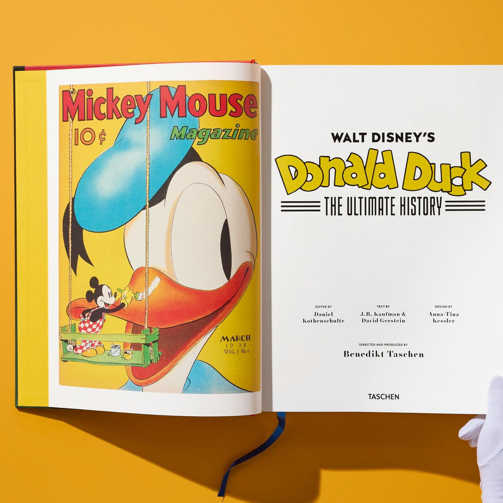 
                      
                        Walt Disney's Donald Duck. The Ultimate History (English)
                      
                    