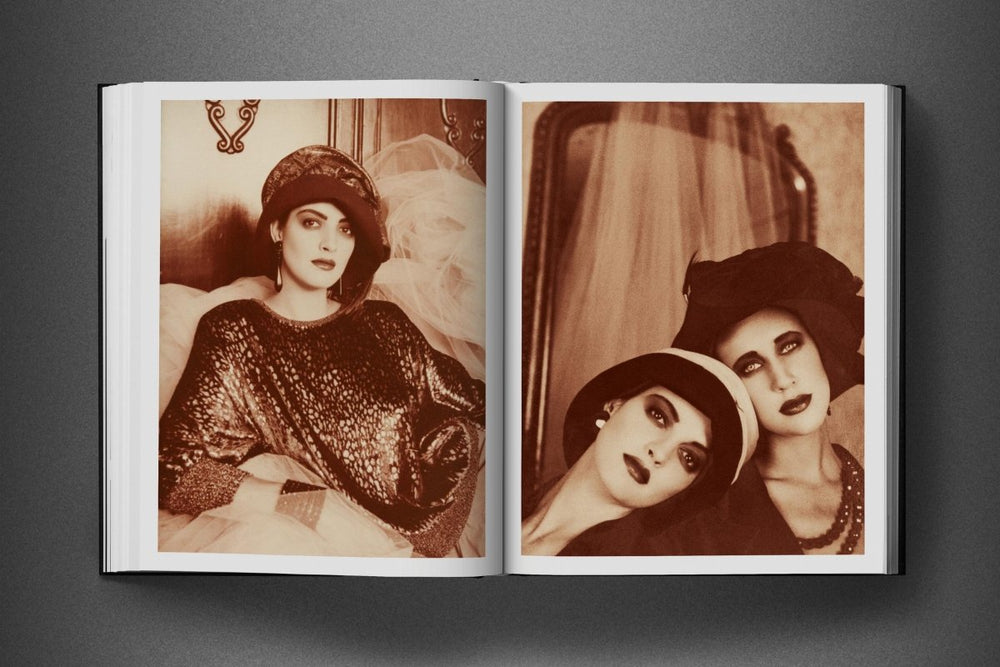 
                      
                        TASCHEN David Bailey. 1980s Fashion (English)
                      
                    