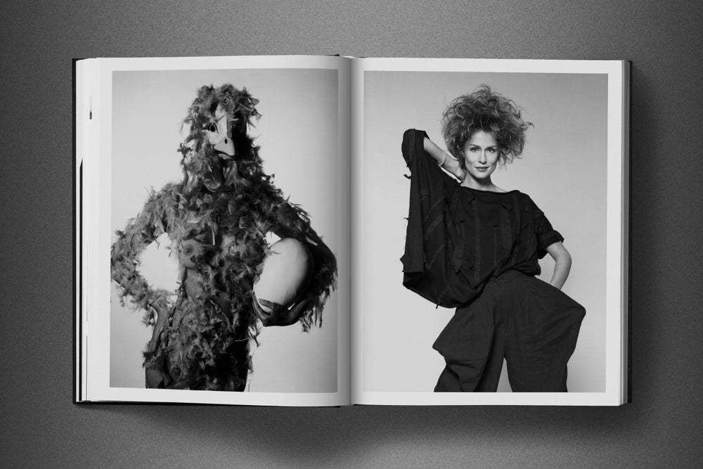 
                      
                        TASCHEN David Bailey. 1980s Fashion (English)
                      
                    