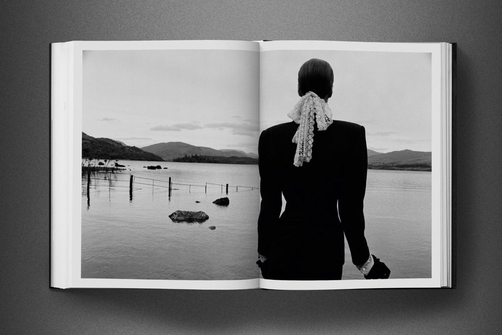 
                      
                        TASCHEN David Bailey. 1980s Fashion (English)
                      
                    