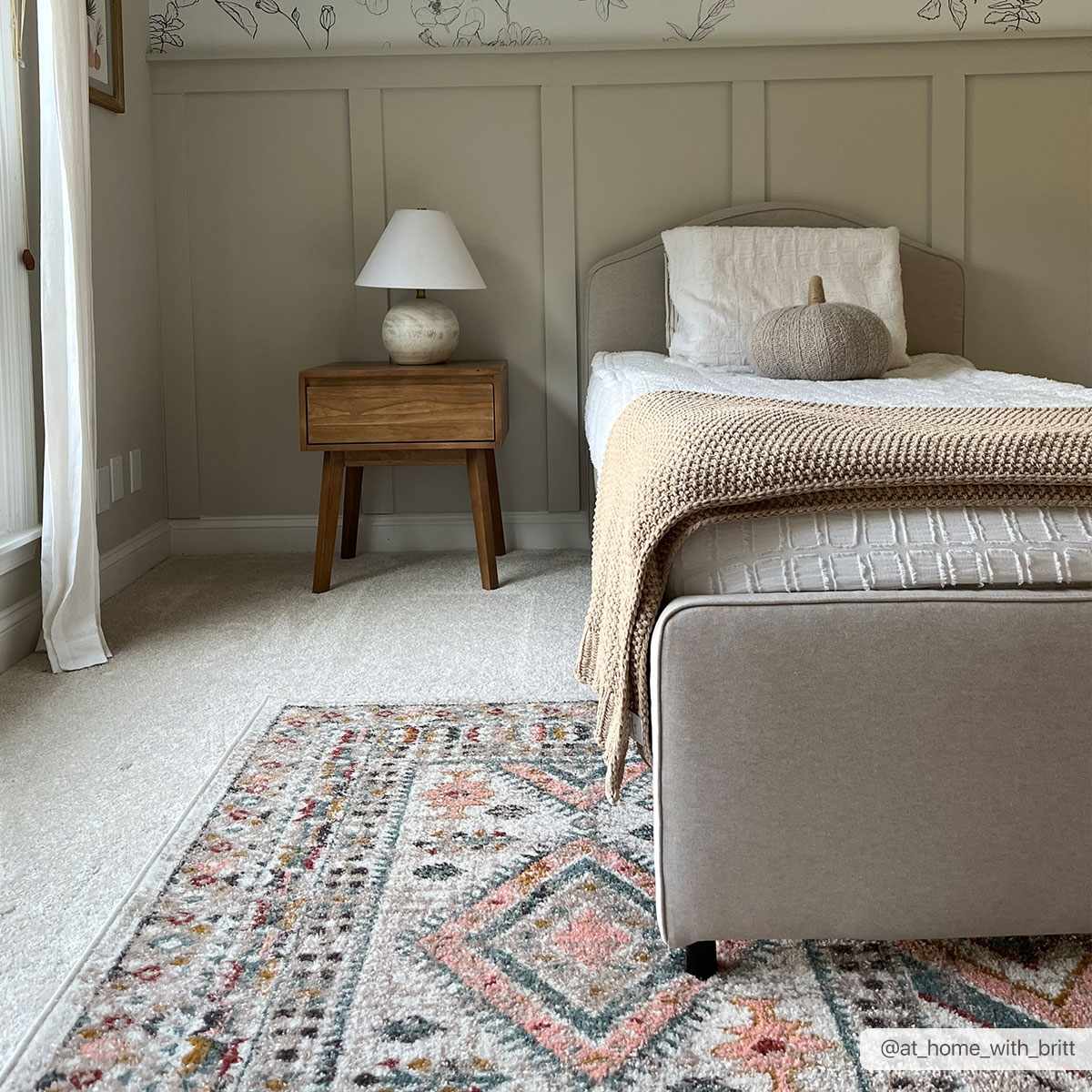 Hauteloom Diem Area Rug - lily & onyx