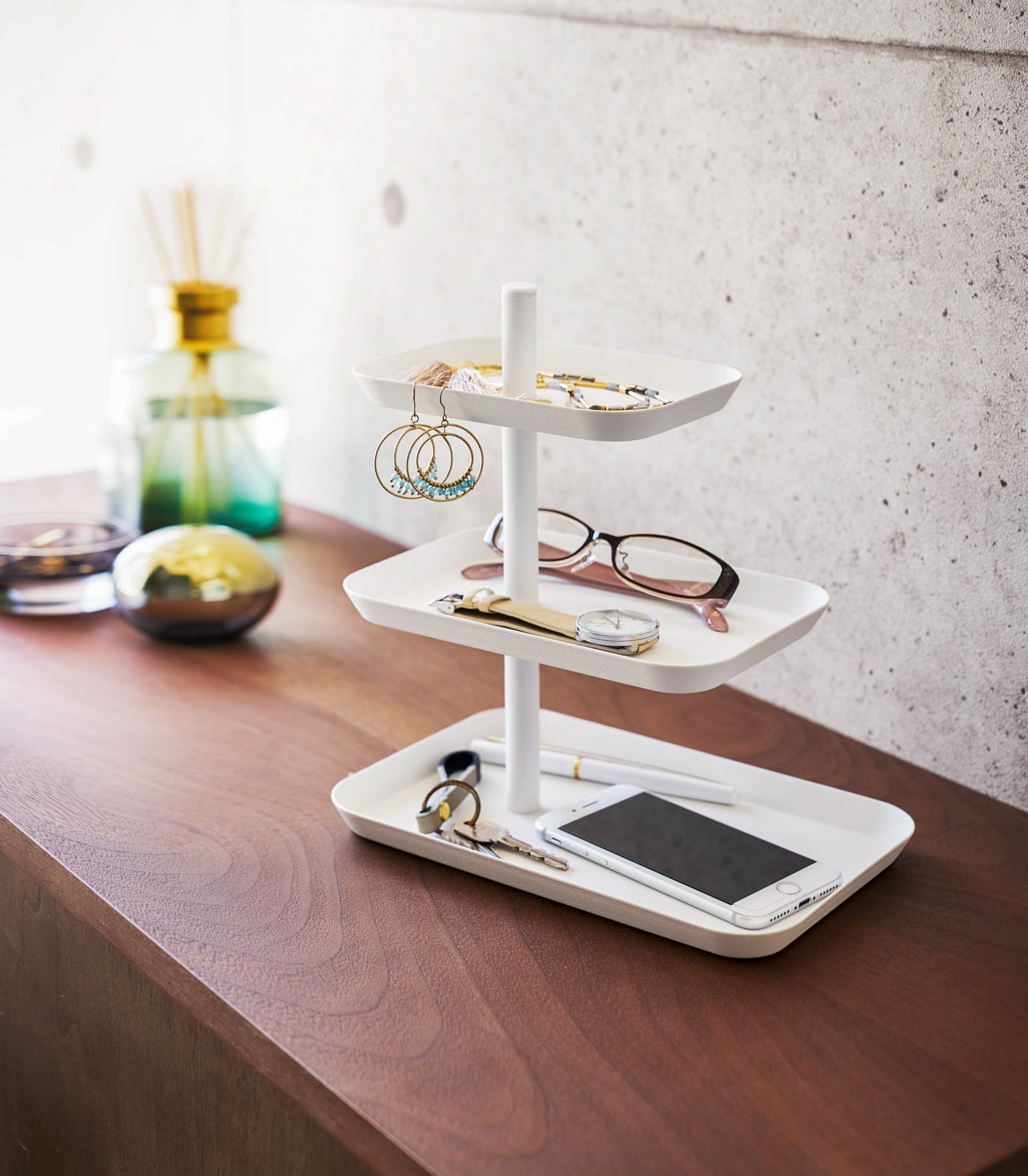 Tower Three-Tier Jewelry & Accessory Tray
