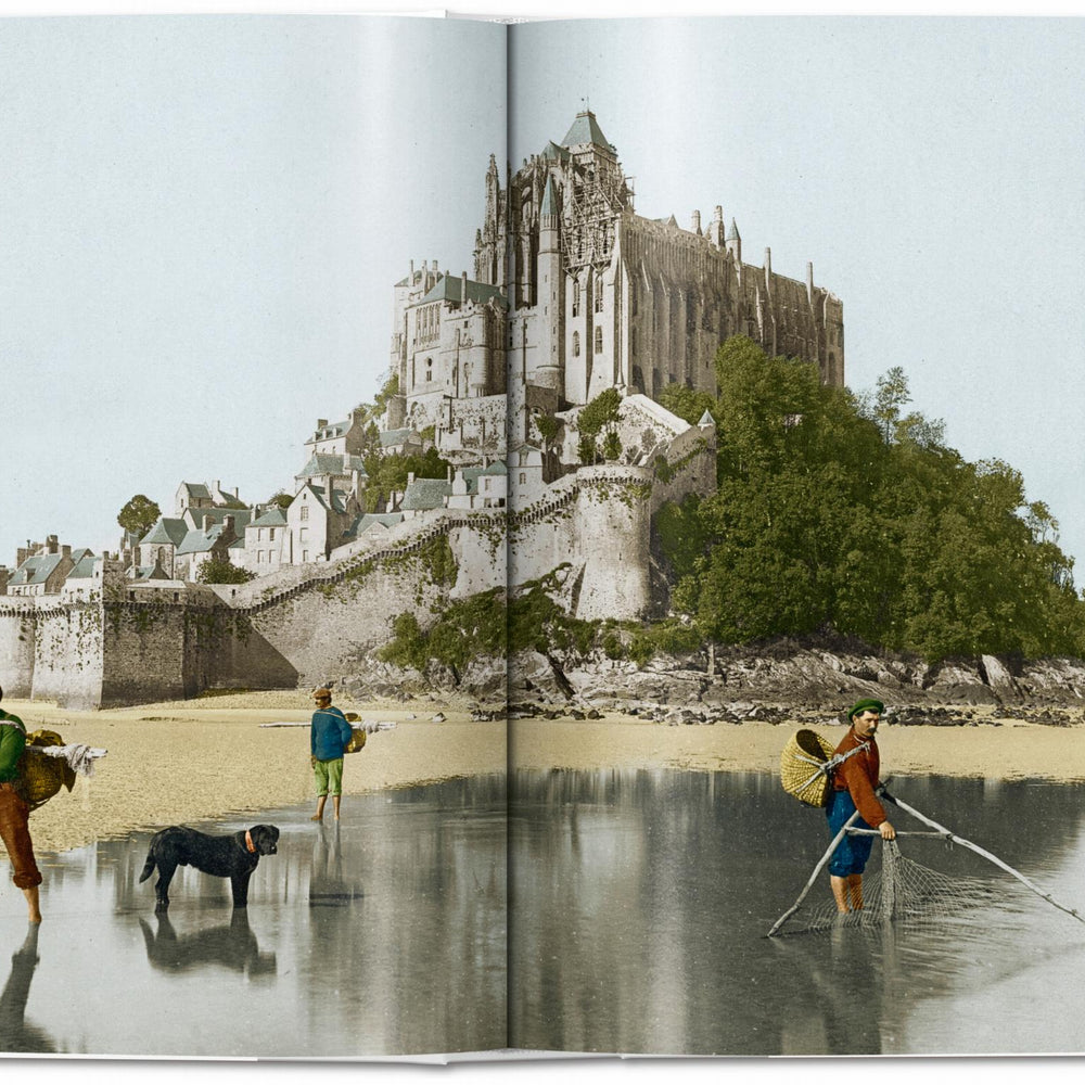 
                      
                        France 1900. A Portrait in Color (German, French, English)
                      
                    
